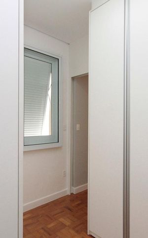 Apartamento à venda com 98m², 2 quartos e sem vagaCloset da Suíte