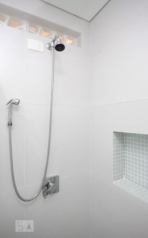Apartamento à venda com 98m², 2 quartos e sem vagaBanheiro
