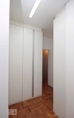 Apartamento à venda com 98m², 2 quartos e sem vagaCloset da Suíte