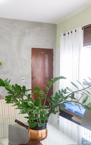 Casa à venda com 130m², 3 quartos e sem vagaSala