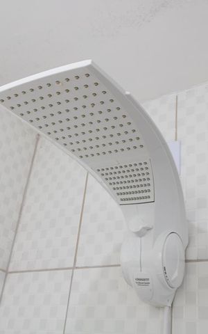 Casa à venda com 130m², 3 quartos e sem vagaBanheiro da Suíte