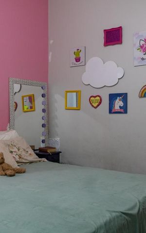 Casa à venda com 130m², 3 quartos e sem vagaSuíte