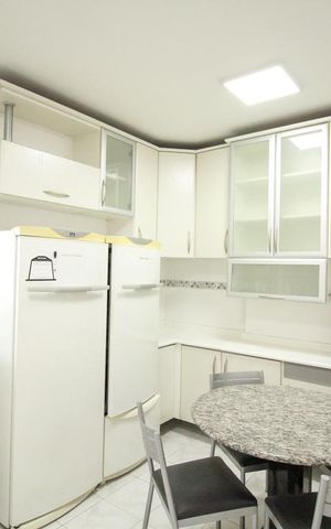 Apartamento à venda com 96m², 3 quartos e 3 vagasCozinha
