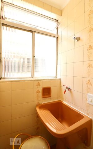 Apartamento à venda com 62m², 2 quartos e 1 vaga Apartamento à venda com 62m², 2 quartos e 1 vagaÁrea de Serviço