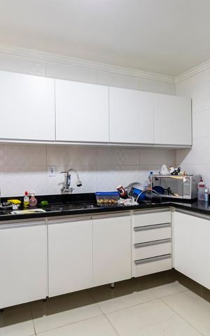 Casa à venda com 179m², 1 quarto e sem vagaCozinha