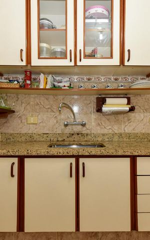 Apartamento à venda com 126m², 2 quartos e 1 vaga Apartamento à venda com 126m², 2 quartos e 1 vagaCozinha
