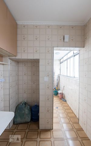 Apartamento para alugar com 80m², 3 quartos e sem vaga Apartamento para alugar com 80m², 3 quartos e sem vagaCozinha