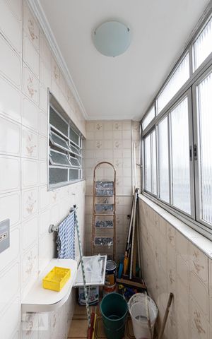 Apartamento para alugar com 80m², 3 quartos e sem vaga Apartamento para alugar com 80m², 3 quartos e sem vagaÁrea de Serviço