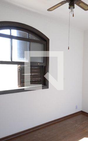 Casa para alugar com 230m², 4 quartos e 2 vagasSuíte 2