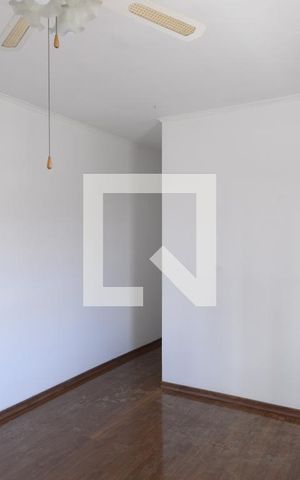Casa para alugar com 230m², 4 quartos e 2 vagasSala de estar - Segundo Andar