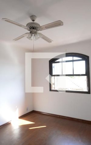 Casa para alugar com 230m², 4 quartos e 2 vagasSuíte 3