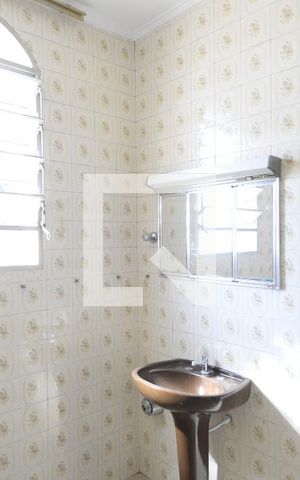 Casa para alugar com 230m², 4 quartos e 2 vagasSuíte 1