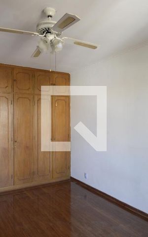 Casa para alugar com 230m², 4 quartos e 2 vagasSuíte 1