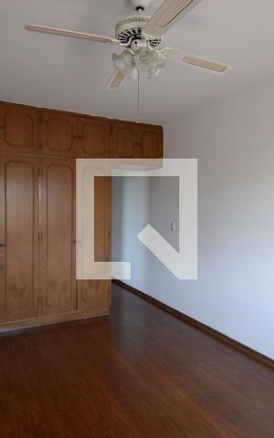 Casa para alugar com 230m², 4 quartos e 2 vagasSuíte 3