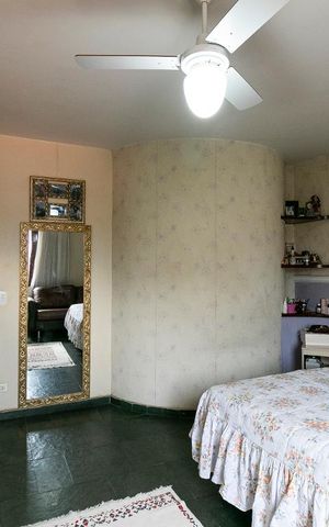 Casa à venda com 350m², 3 quartos e 4 vagasSuíte 1