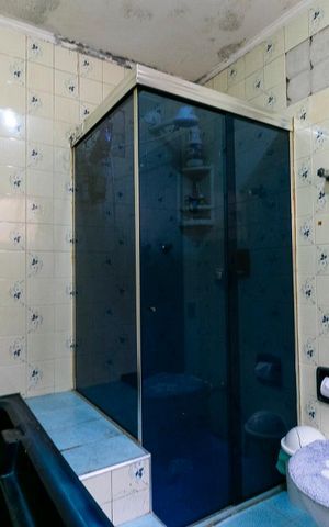 Casa à venda com 350m², 3 quartos e 4 vagasSuíte 2 - Banheiro