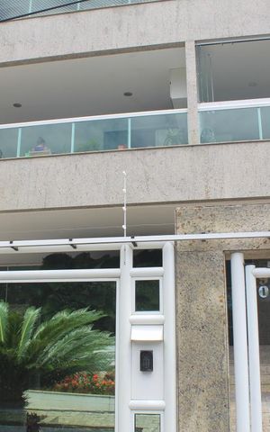 Apartamento à venda com 380m², 4 quartos e 3 vagasFachada