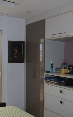 Apartamento à venda com 380m², 4 quartos e 3 vagasSuíte 1
