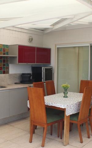 Apartamento à venda com 380m², 4 quartos e 3 vagasVaranda da Sala
