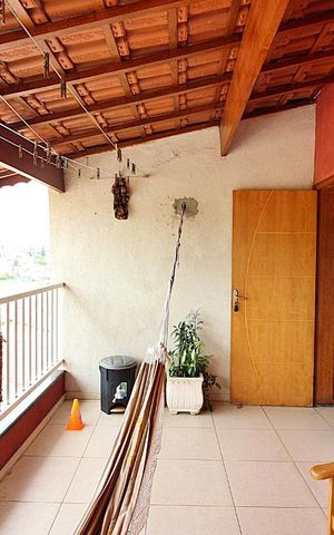 Casa à venda com 214m², 3 quartos e 2 vagasVaranda gourmet