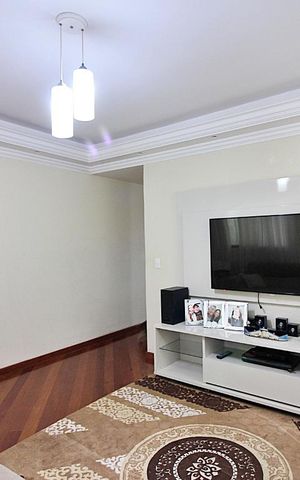 Casa à venda com 214m², 3 quartos e 2 vagasSala 