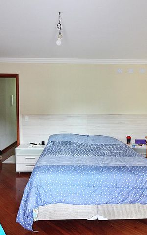 Casa à venda com 214m², 3 quartos e 2 vagasQuarto 2 - Suíte