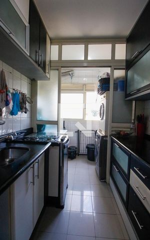 Apartamento à venda com 72m², 2 quartos e 2 vagasCozinha
