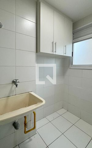 Apartamento para alugar com 51m², 2 quartos e 1 vagaÁrea de Serviço