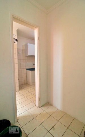 Apartamento para alugar com 72m², 3 quartos e 1 vagaQuarto de Serviço