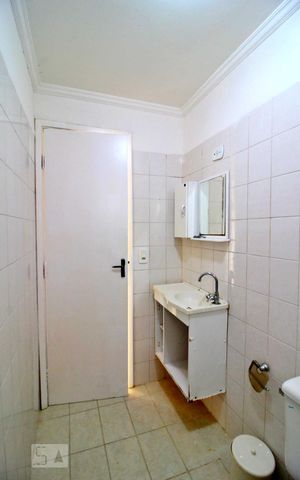 Apartamento para alugar com 72m², 3 quartos e 1 vagaBanheiro