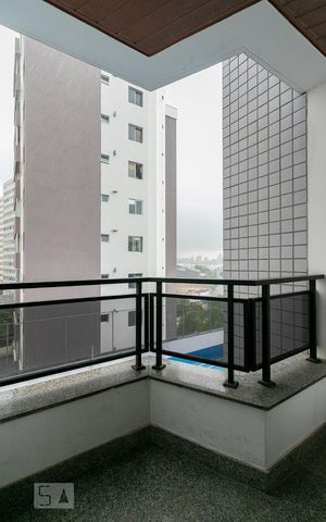 Apartamento para alugar com 33m², 1 quarto e 1 vagaVaranda