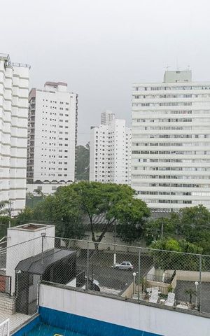 Apartamento para alugar com 33m², 1 quarto e 1 vagaVaranda - Vista