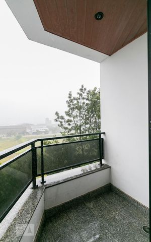Apartamento para alugar com 33m², 1 quarto e 1 vagaSuíte - Varanda