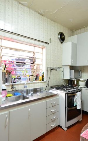 Casa à venda com 170m², 3 quartos e 2 vagasCozinha