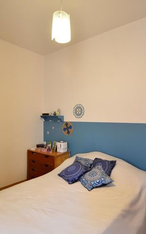 Casa à venda com 170m², 3 quartos e 2 vagasSuíte