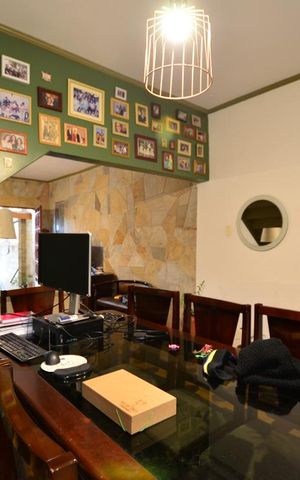 Casa à venda com 170m², 3 quartos e 2 vagasSala de Estar