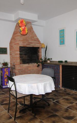 Casa para alugar com 300m², 4 quartos e 3 vagasChurrasqueira