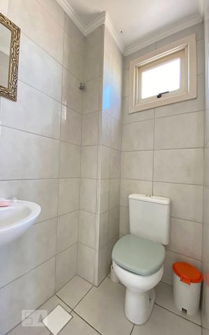 Apartamento para alugar com 76m², 1 quarto e 1 vaga Apartamento para alugar com 76m², 1 quarto e 1 vagaBanheiro de Serviço