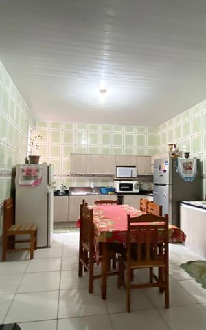 Casa à venda com 130m², 3 quartos e 1 vaga Casa à venda com 130m², 3 quartos e 1 vagaCozinha