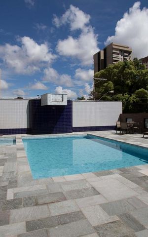 Apartamento para alugar com 147m², 4 quartos e 2 vagasÁrea comum - piscina