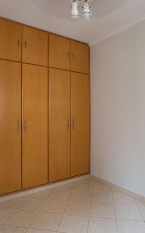 Apartamento para alugar com 147m², 4 quartos e 2 vagasQuarto 2