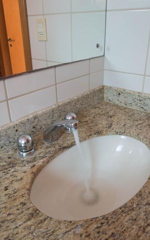 Apartamento para alugar com 147m², 4 quartos e 2 vagasBanheiro social - pia