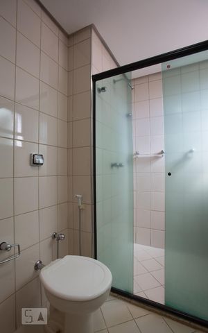 Apartamento para alugar com 147m², 4 quartos e 2 vagasBanheiro da suíte master