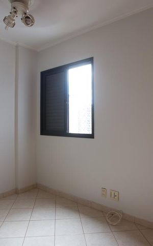Apartamento para alugar com 147m², 4 quartos e 2 vagasSuíte 1