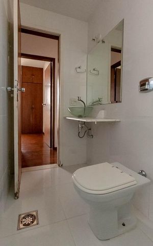 Apartamento à venda com 121m², 2 quartos e 1 vagaBanheiro Social