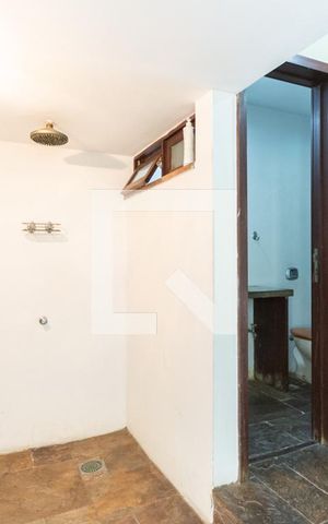 Casa à venda com 270m², 3 quartos e 3 vagasSauna
