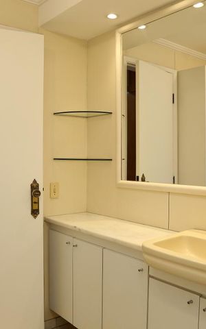 Apartamento à venda com 160m², 3 quartos e 3 vagasBanheiro da Suíte