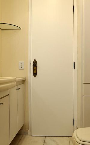 Apartamento à venda com 160m², 3 quartos e 3 vagasBanheiro Social