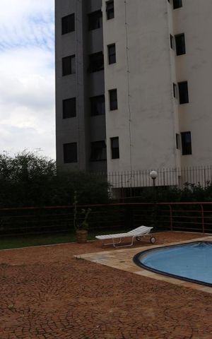 Apartamento à venda com 160m², 3 quartos e 3 vagasÁrea Comum - Piscina