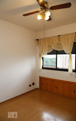 Apartamento à venda com 160m², 3 quartos e 3 vagasQuarto 1